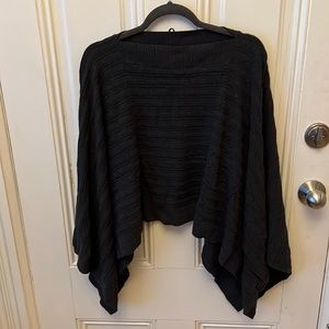 Lululemon Cape
